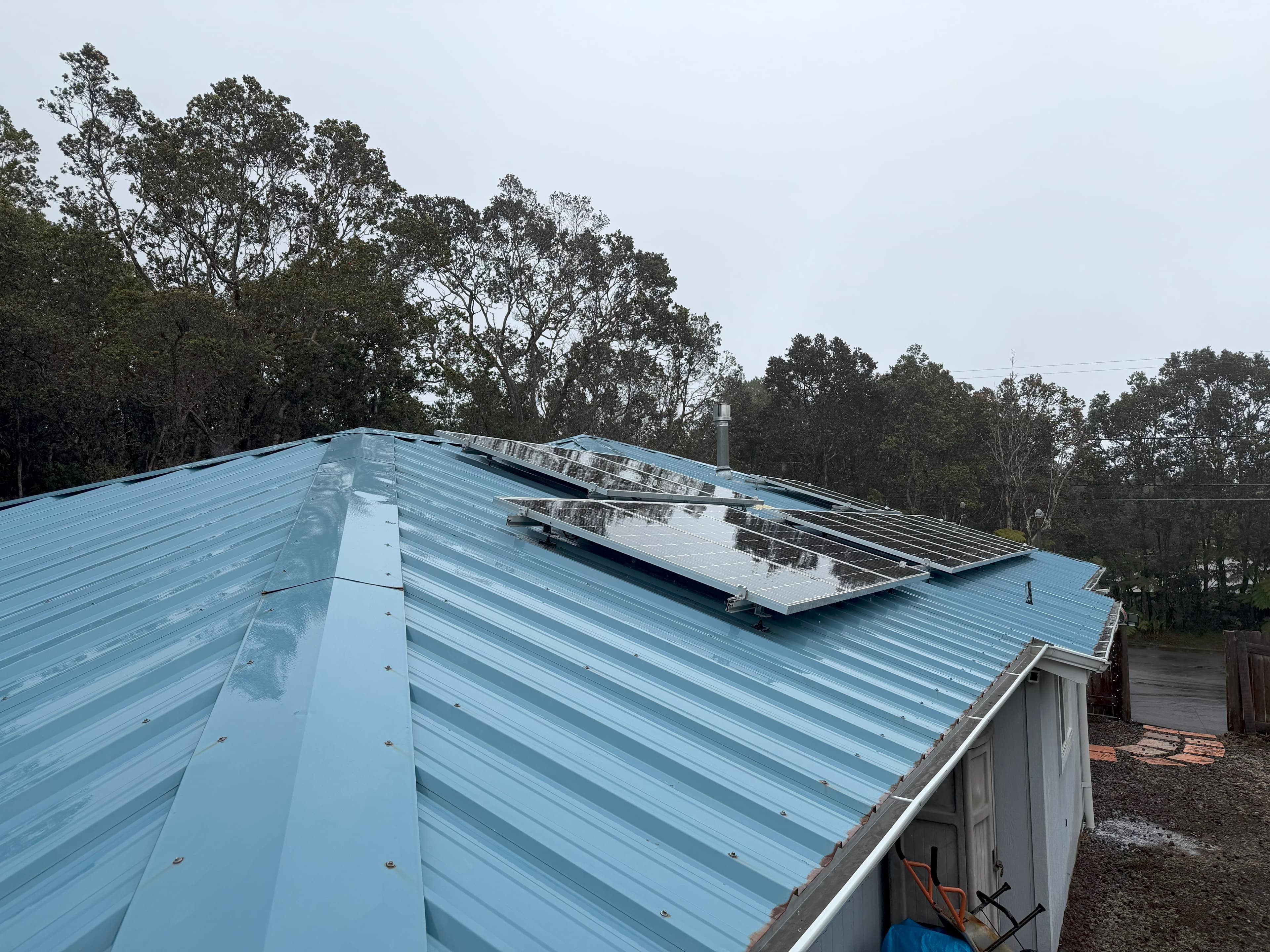 Property after exterior cleaning on Big Island Hawaii